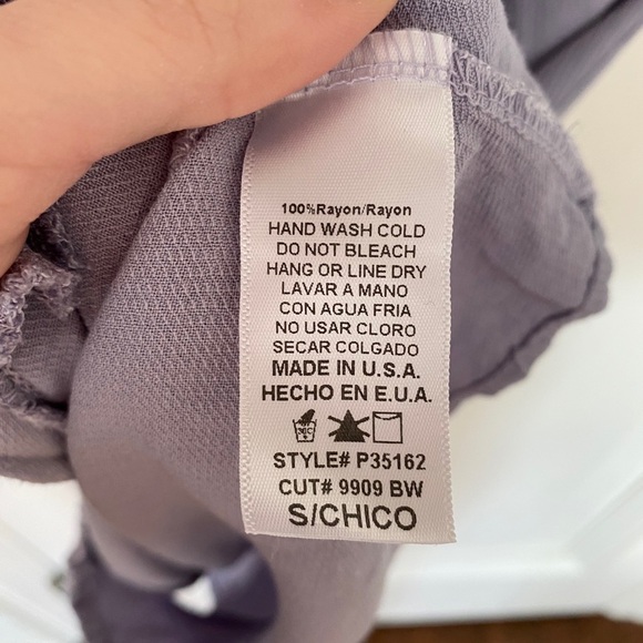 Purple & White Romper Size Small - Picture 5 of 5